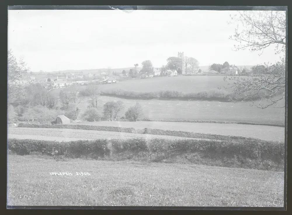 General view, Ipplepen